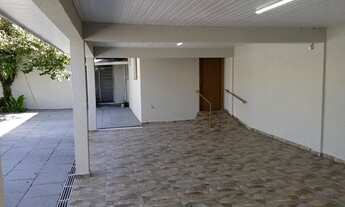 Imagem 4: Casa 3 quartos, e 3 lojas