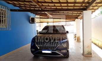 Imagem 4: Casa independente com anexo situada à poucos metros do centro comercial *C-01