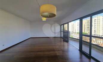 Imagem 4: Apartamento na Quadra da Praia 4 Dormitórios 4 Suítes Varanda e 5 Vagas