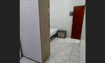 Imagem 5: ALUGA-SE KITNET PARA MOÇA