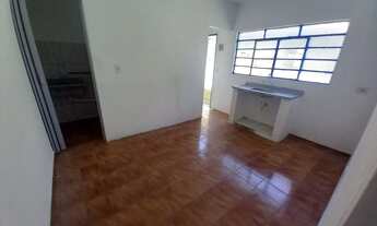 Imagem 6: Casa com 1 dormitório para alugar, 30 m² por R$ 450,00 - Jardim Mauá - Mauá/SP