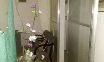 Imagem 6: Térreo elevado, sala, cozinha, banheiro e área de serviço amplos e porão privativo, garage