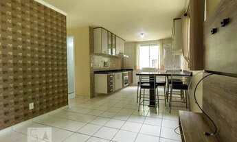 Imagem 3: Apartamento para Aluguel - Sítio Cercado, 2 Quartos, 40 m2