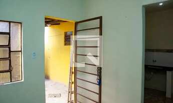 Imagem 3: Casa para Aluguel - Água Branca, 1 Quarto, 40 m2