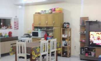 Imagem 6: Casa para venda tem 110 metros quadrados com 3 quartos