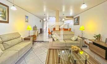 Imagem 4: Casa à Venda - Guarujá, 3 Quartos, 267 m2