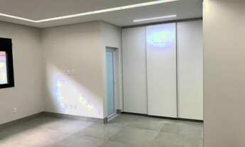 Imagem 4: Casa de condomínio térrea para venda possui 270 metros quadrados com 4 quartos