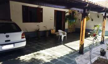 Imagem 2: Linda casa de dois pavimentos com suíte, área gourmet e garagem para 6 carros