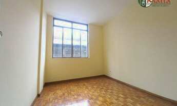 Imagem 2: Apartamento com 2 dormitórios para alugar por R$ 1.483,00/mês - Centro - Juiz de Fora/MG