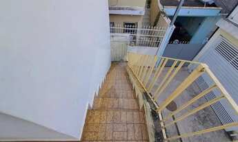 Imagem 4: Casa com 1 dormitório, sala, cozinha, banheiro e área de serviço