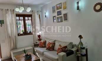 Imagem 2: Linda Casa de vila toda reformada com 3 dormitórios sendo 1 suite