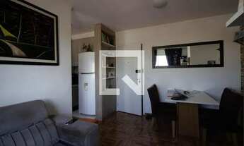 Imagem 3: Apartamento à Venda - Conjunto Residencial Jose Bonifacio, 2 Quartos, 43 m2