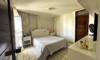 Imagem 6: Apartamento para venda possui 258 metros quadrados com 4 quartos no aeroclube