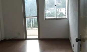 Imagem 2: BNH Thouzet de 2 quartos para venda - Quitandinha