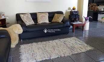 Imagem 3: Exclusividade e Conforto: Seu Refúgio com Vista Panorâmica e para o Mar!