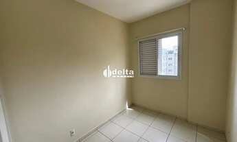 Imagem 5: Apartamento com 3 quartos sendo 1 suíte disponível para locação no bairro Saraiva em Uberl