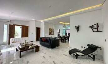 Imagem: Casa à venda, 4 quartos, 2 suítes, 16