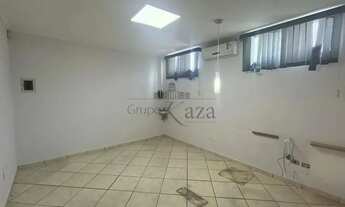Imagem 3: Oportunidade - Casa Comercial - Centro - Jacareí - 3 Dormitórios - 109,14m²