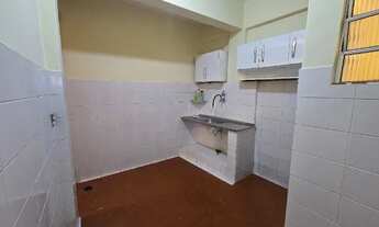 Imagem 6: Casa 2 quartos Santa Teresa Rua Miguel de Resende