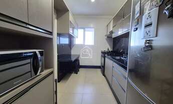 Imagem 2: Apartamento 03 dormitórios sendo 01 suíte e vaga dupla de garagem no Estreito, Florianópol