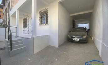 Imagem 2: Casa com 3 dormitórios para alugar, 176 m² por R$ 2.822,78/mês - Mussurunga - Salvador/BA