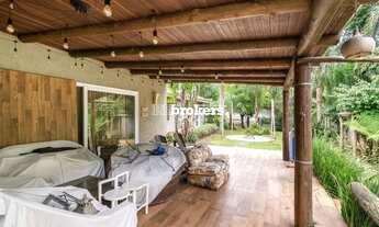 Imagem 3: Casa Térrea no Atuba, duas suítes , amplo quintal, 06 vagas # à venda REbrokers Imóveis