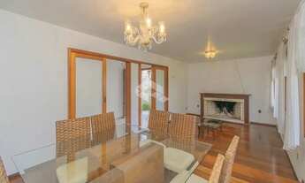 Imagem 4: Casa com 322m², 3 quartos, 3 suítes, 4 vagas, no bairro Três Figueiras em Porto Alegre