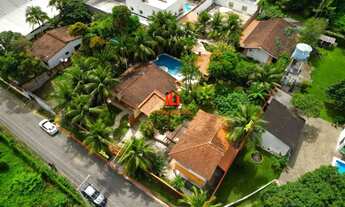 Imagem 2: Sítio / Chácara para Venda em Manaus, Tarumã, 3 dormitórios, 2 suítes, 4 banheiros, 6 vaga