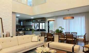 Imagem 2: Casa de Condomínio à venda, 4 quartos, 4 suítes, 4 vagas, Alphaville Nova Esplanada - Voto