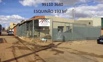 Imagem 2: QR 313 Ótimo Lote Esquinão 180 m² com 3 Casas Escriturado em Samambaia Sul DF