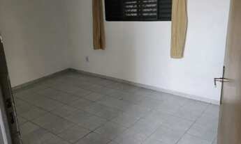 Imagem 5: Apto Edifício Telles, 2 dormitórios, 1 sala, 1 cozinha, 1 banheiro e lavanderia