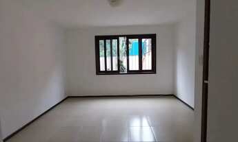 Imagem 4: Imóvel para aluguel tem 70 metros quadrados com 2 quartos em Nogueira - Petrópolis - RJ