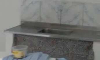 Imagem 3: Alugo 600 reais c água e luz incluso