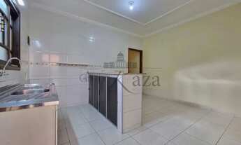 Imagem 5: Oportunidade - Casa Sobrado - Residencial Bosque dos Ipês - 3 Dormitórios - 141,62m²