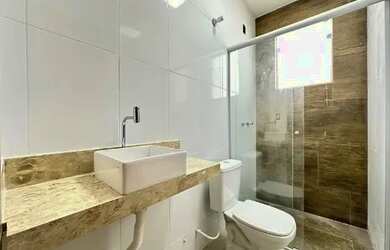 Imagem 7: Casa linear com 3 Quartos e 2 banheiros à Venda, 200 m² por R$ 649.000