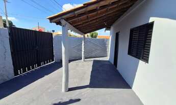 Imagem 3: Linda casa de esquina no Pousada da Esperança 1 - OPORTUNIDADE!