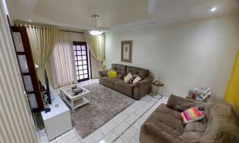 Imagem 2: Sobrado para venda com 203 metros quadrados com 3 quartos em Parque São Vicente - Mauá - S