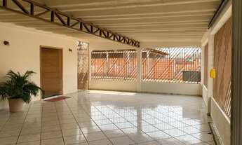 Imagem: Casa com ponto comercial - Bairro Nova Estação