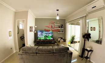 Imagem 2: Condomínio Ilha do Sol 142m² / 3 quartos sendo 1 suíte / 2 vagas cobertas / Flores