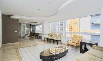 Imagem: UMA CASA NAS ALTURAS!