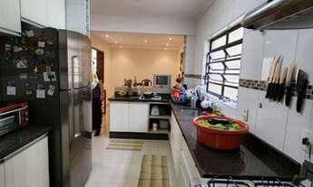 Imagem: Casa com 4 dormitórios à venda, 282 m²