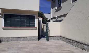 Imagem 3: Casa para venda possui 700 metros quadrados com 6 quartos em Jardim Paulista - São Paulo