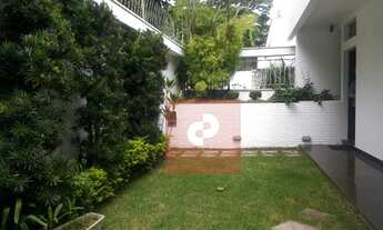 Imagem 3: Casa para venda possui 400 metros quadrados com 5 quartos em Moema - São Paulo - SP