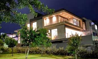 Imagem: Casa de condomínio para venda com 560 metros