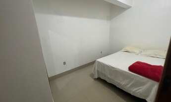 Imagem 4: Apartamento 2 quartos com elevador primeiro andar de meio bem ventilado com luz individual