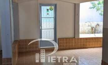 Imagem 7: Casa para venda possui 231 metros quadrados com 4 quartos em Residencial Atalaia - Goiânia