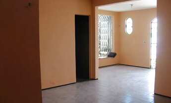 Imagem 2: Casa No Barroso na Avenida Capitão Hugo Bezerra, a 200 metros da BR 116