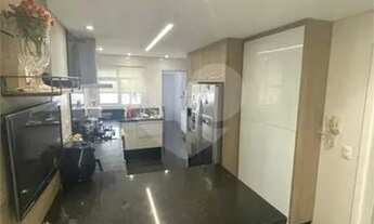 Imagem 6: Lindo apartamento 184 mts2 , no Analia Franco 3 suites , closet ,4 vagas