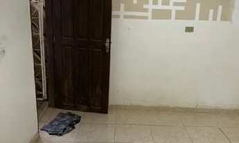 Imagem 3: Alugo 1 quarto pra solteiro !!