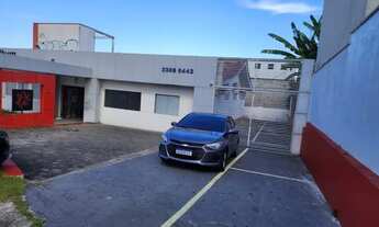 Imagem 7: URGENTE: Alugo prédio Comercial na Av Nilton Lins, Parque das Laranjeiras. +- 790m2. Vária